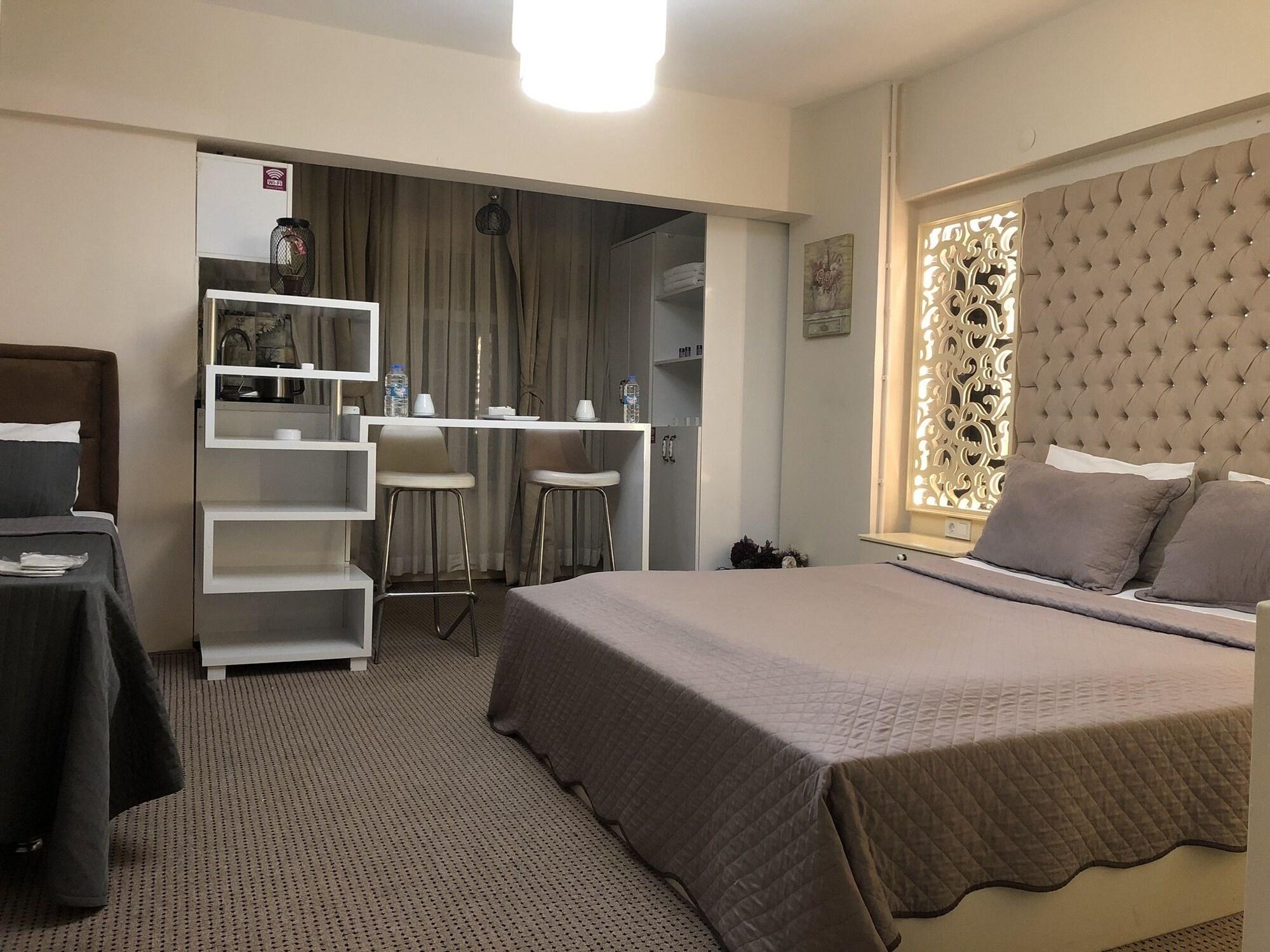 Lizzia Butik Hotel Istanbul Bagian luar foto
