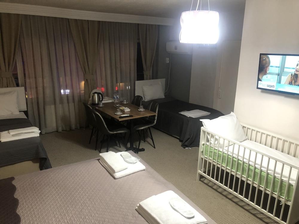 Lizzia Butik Hotel Istanbul Bagian luar foto