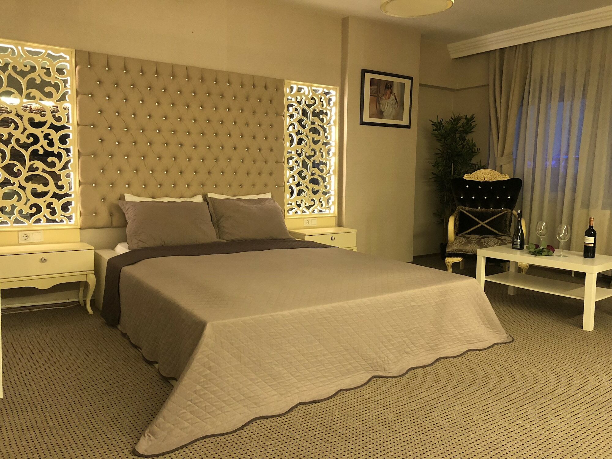 Lizzia Butik Hotel Istanbul Bagian luar foto