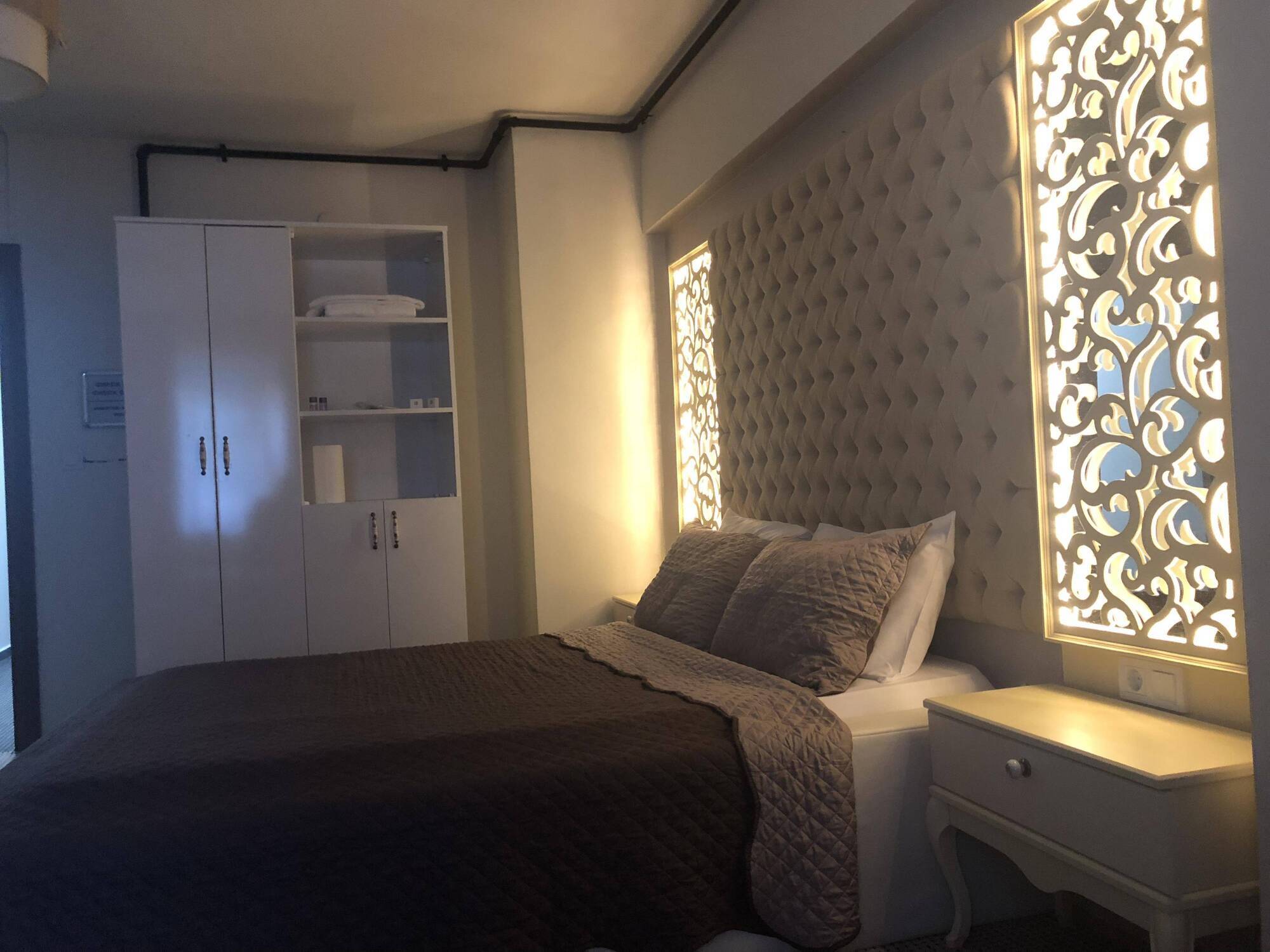 Lizzia Butik Hotel Istanbul Bagian luar foto